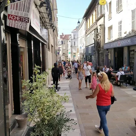 Sn3 - Centre-ville - Proche Disneyland モー