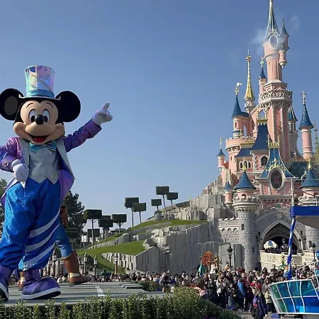 Sn3 - Centre-ville - Proche Disneyland * Meaux